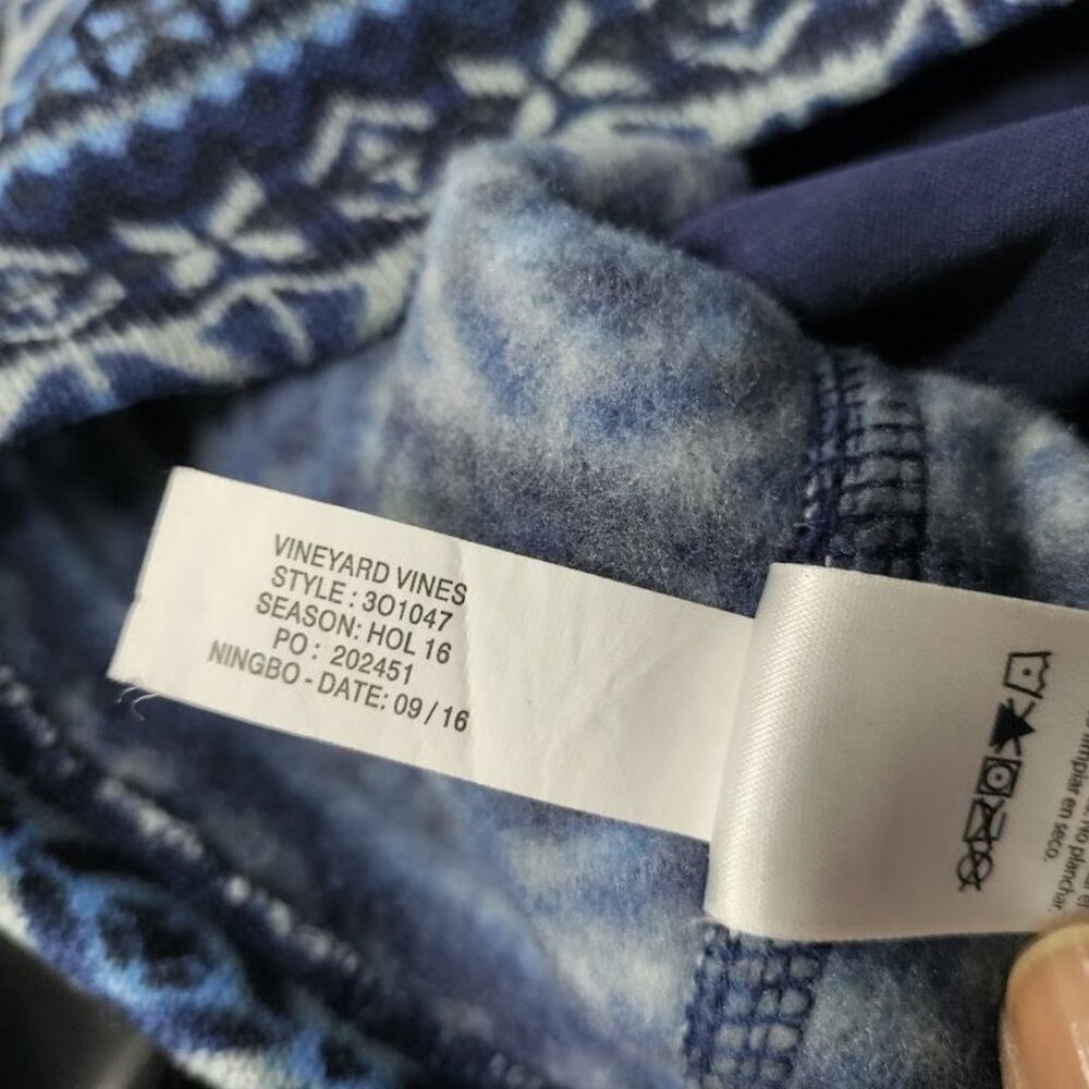 Vineyard Vines Kids Fleece Baselayer Printed Fair Isle Full Zip Sweater Blue 7 - Picture 4 of 9